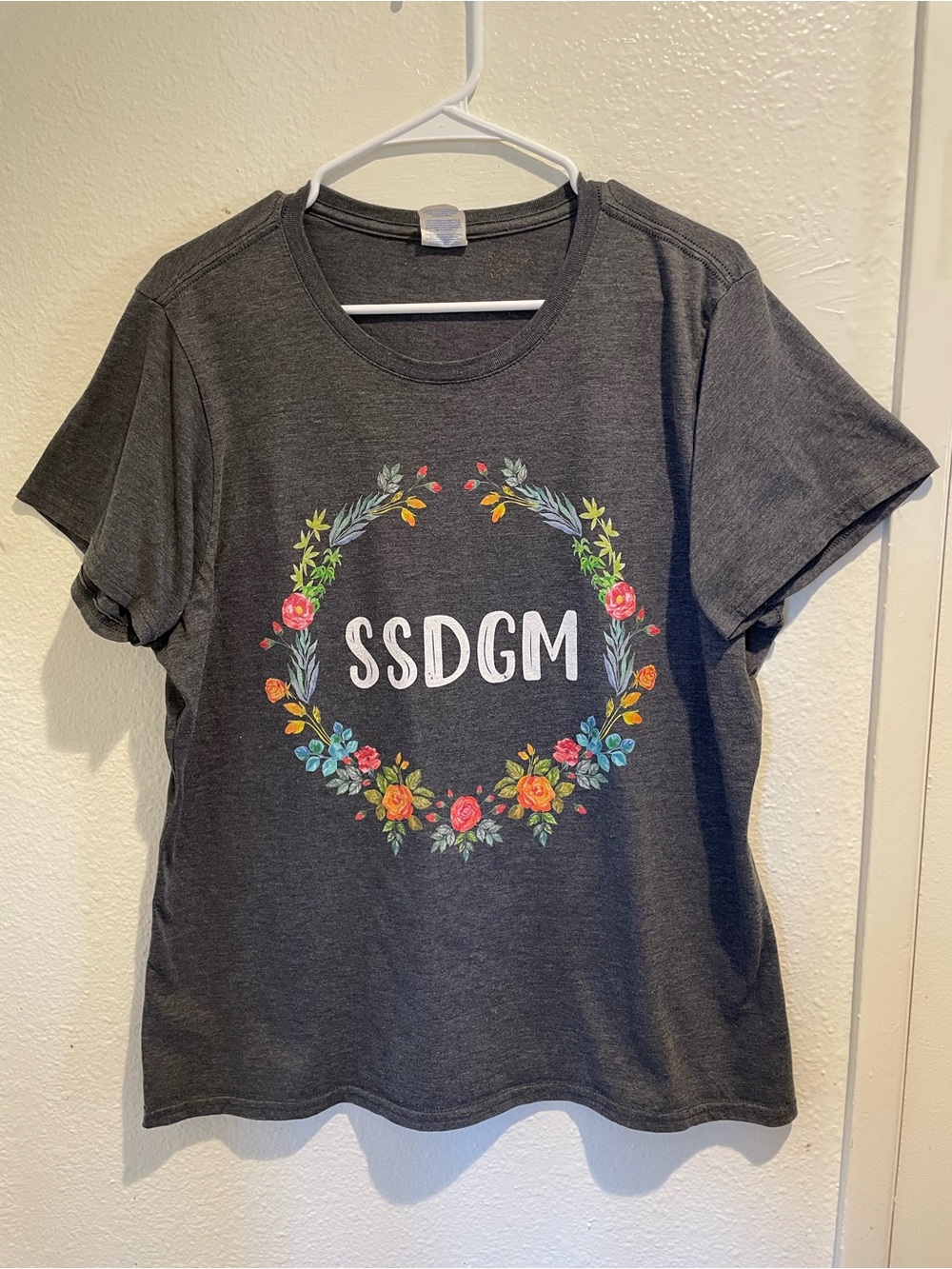 🌸 MFM SSDGM Floral Wreath Graphic Tee | Ladies XXL